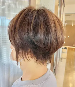 ショート 鈴木 千恵子のヘアスタイル