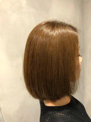 ミディアム カラー ハイダメージ毛 縮毛矯正のヘアスタイル