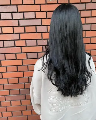 ロング カラー エイトウメダ 店長 稲尾友則のヘアスタイル