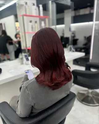 セミロング カラー 🤍レイヤー/顔周り /hirari🤍のヘアスタイル