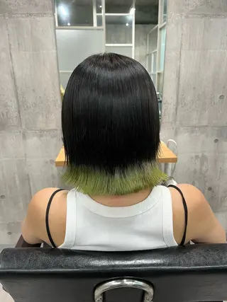 ショート カラー newi赤羽 HINATAのヘアスタイル