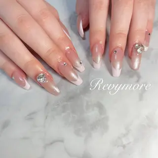 ネイル nail salon Revymore所属・nail salon Revymoreのネイルデザイン