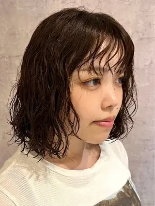 ミディアム パーマ mulum所属・ボブパーマ/ ウルフパーマ原科🪴のヘアスタイル