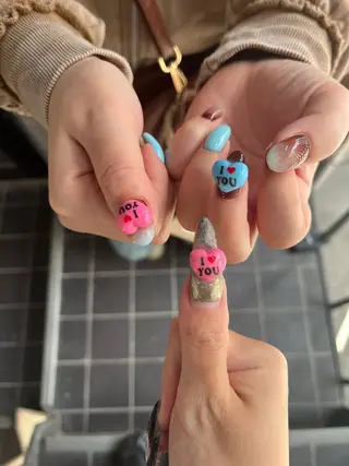 ネイル 小川 柚香のネイルデザイン