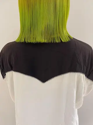 ミディアム oma 袮次金 鈴香のヘアスタイル