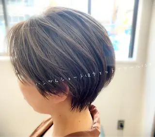 ショート カラー 前田 健太のヘアスタイル