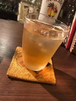 ミディアム カラー パーマ ヘアアレンジ メンズ キッズ ネイル マツエク・マツパ アイブロウ アニメ,Vオタク× 即効痩せエステサロンのエステ・リラクイメージ