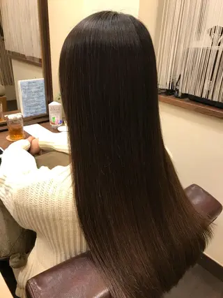 ロング soto所属・安藤 芽衣のヘアスタイル