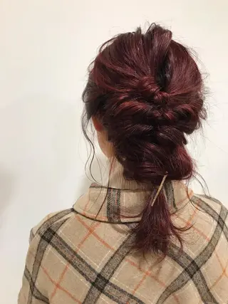 ヘアアレンジ 暖色カラー🍊 ボブ🌿顔周りcutのヘアスタイル