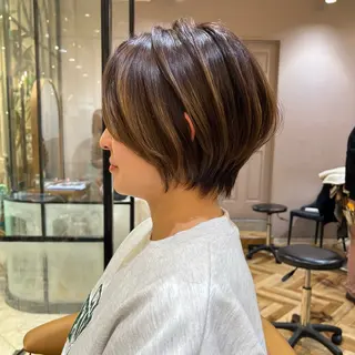 ショート カラー ボブ/巻ける縮毛矯正 /韓国レイヤーはなのヘアスタイル