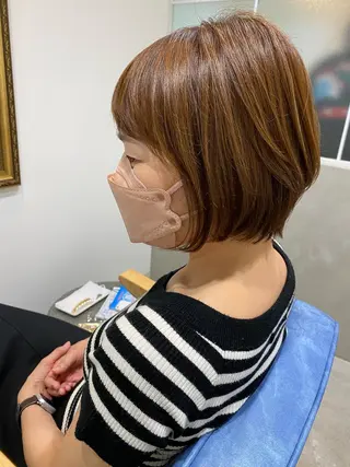 ショート カラー LOUVRE【ルーブル】所属・柴田 久美子のヘアスタイル