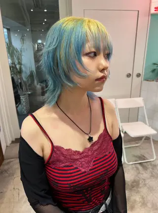 ショート 💥ウルフカット デザインあんな💥のヘアスタイル