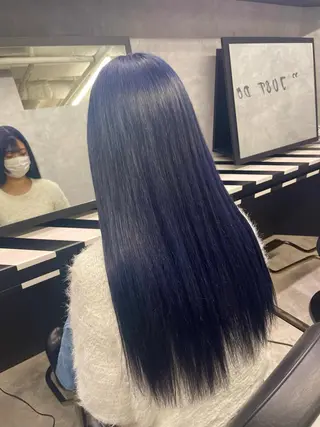 ロング カラー オフホワイトアンドなんば所属・福西 洋斗のヘアスタイル