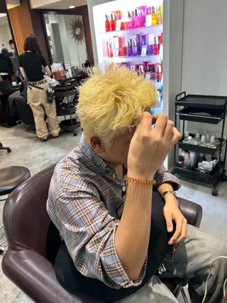 カラー メンズ 坂本奈都美 🎀のヘアスタイル