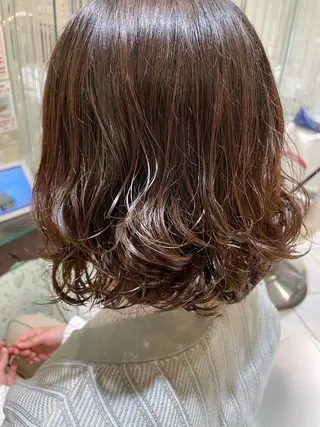 ミディアム カラー パーマ 渡部雄大 ショート／縮毛矯正のヘアスタイル