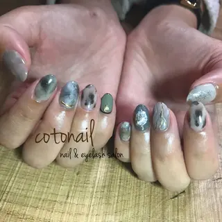 ショート ネイル ツメトマツゲ .のネイルデザイン