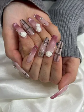 ネイル Ashliy大宮☆ アシュリーのネイルデザイン