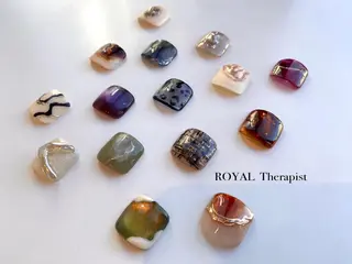 ネイル 【寺岡】 ロイヤル•セラピストのネイルデザイン