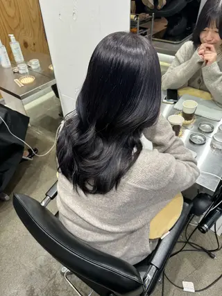 セミロング カラー 新宿 似合わせカラー HINAのヘアスタイル