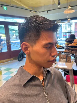 ショート LOSOME CUT WORKS所属・鈴木 航のヘアスタイル