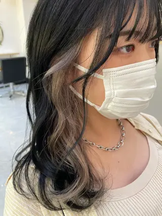 セミロング カラー 高梨 菜々のヘアスタイル