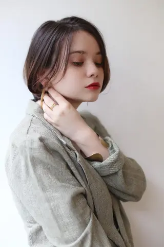 ショート REBECCA byCURACIONのヘアスタイル