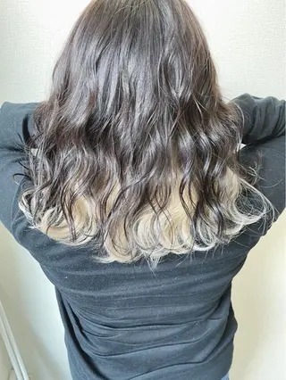 セミロング H所属・H (エイチ) 烏丸御池店のヘアスタイル