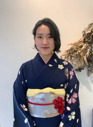 竹村 恵功代のヘアスタイル