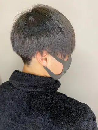 ショート メンズ 塩谷黎✨ブリーチ無W カラーメンズパーマ✨のヘアスタイル