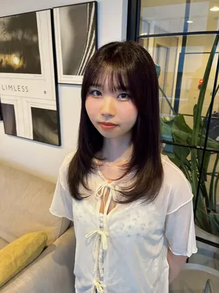 カラー LIMLESS所属・LIMLESS／ 美羽のヘアスタイル