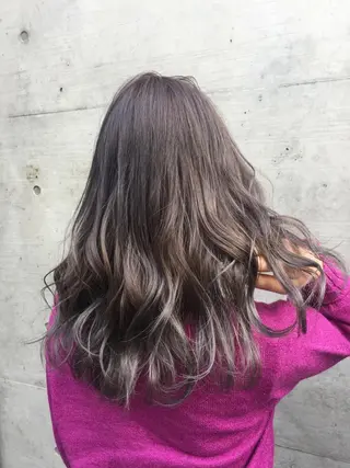 セミロング カラー 韓国ヘア🤍髪質改善 🇰🇷AKANEのヘアスタイル