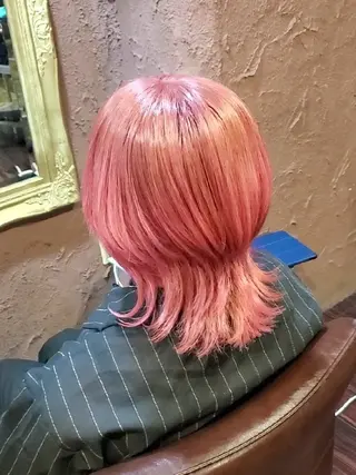 ミディアム カラー 常世田 ゆうきのヘアスタイル