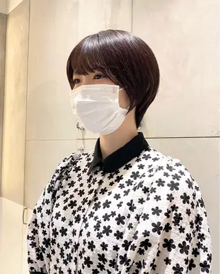 ショート カラー 艶感/ナチュラル 🩵amiのヘアスタイル