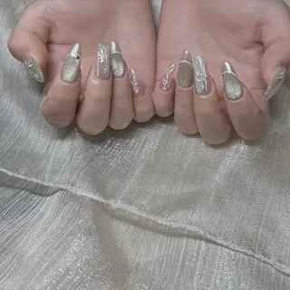 ネイル KURE ISAKIのネイルデザイン