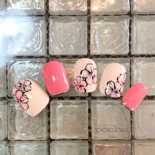 ネイル 工藤 理恵のネイルデザイン