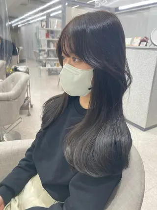 セミロング 京都レイヤーカット/ 縮毛矯正/羽柴りくのマツエク・マツパデザイン