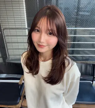 セミロング 横田 凜子~yaanのヘアスタイル
