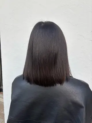 カラー しおり🍬 KOKORO🤍のヘアスタイル