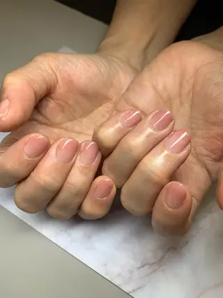 ネイル アトリエ・マリス所属・福与 美幸のネイルデザイン