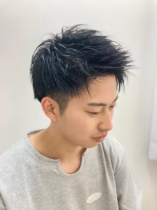 メンズ アイブロウ CHELSEA  梅田所属・OKADA/メンズ /カット/眉/縮毛のヘアスタイル