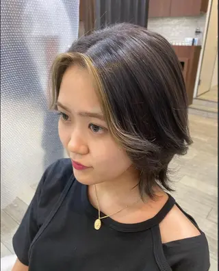 ショート カラー 市川 博紀 副店長のヘアスタイル