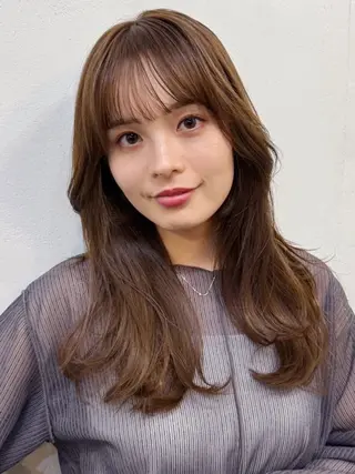 ミディアム Farbe🤍 新築new Openのヘアスタイル