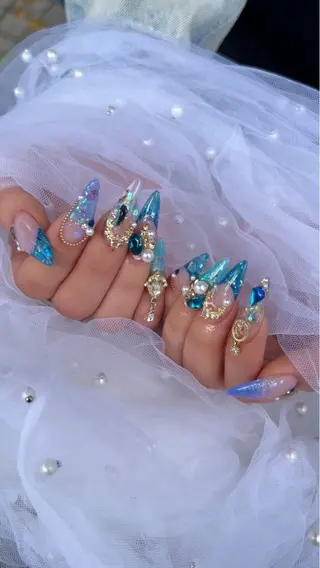 ネイル Nail salon LUCAS,K 《ネイルサロンルーカス》千葉中央 スカルプ所属・LUCAS 千葉 AOI💅🏾💕のネイルデザイン