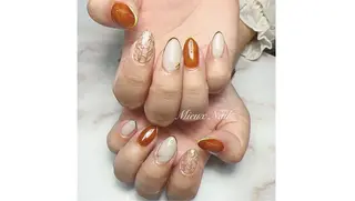 ネイル 市川 麻衣子のネイルデザイン