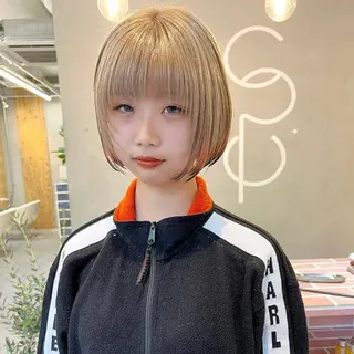 ミディアム カラー cope'u  emu所属・cope'u moneのヘアスタイル