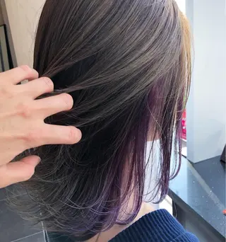 ミディアム カラー ヘアアレンジ 小田 莉加子のヘアスタイル