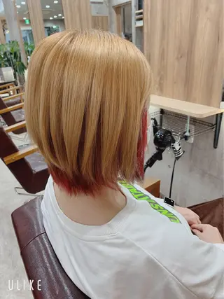 ショート カラー hair salon mementoのヘアスタイル
