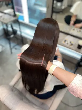 ロング ‎髪質改善/美髪矯正 mitsuki‎のヘアスタイル