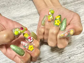 ネイル 痛ネイル🩶推し活 🤍店長sagawaのネイルデザイン