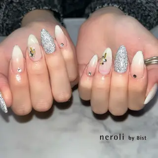 ミディアム watabe .のネイルデザイン